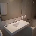 克洛齐亚堤耐斯特酒店 酒店