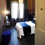 酒店 克洛齐亚堤耐斯特酒店 3*
