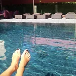 克洛齐亚堤耐斯特酒店 3*