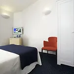 克洛齐亚堤耐斯特酒店 3*
