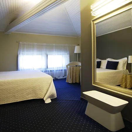 Clocchiatti Next Otel