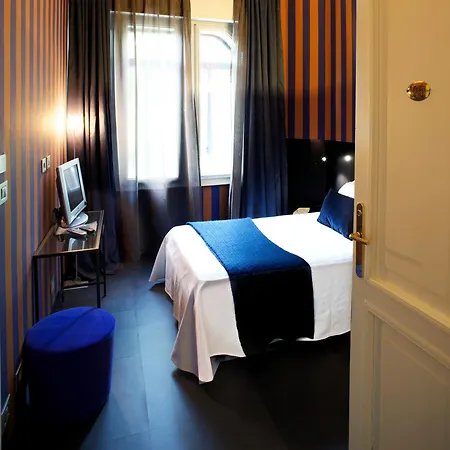 Hotel Clocchiatti Next 3*